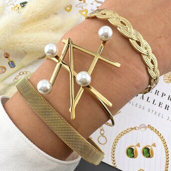 Gold mesh bracelet 87569